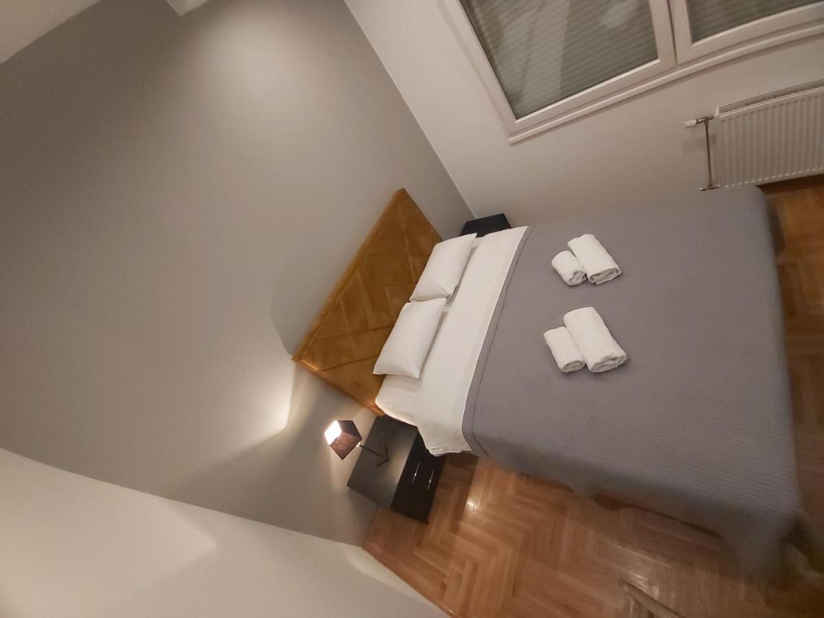 Apartment Nikirent Μπάνια Λούκα Εξωτερικό φωτογραφία
