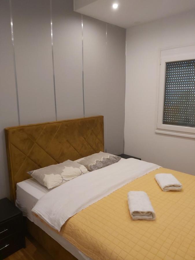 Apartment Nikirent Μπάνια Λούκα Εξωτερικό φωτογραφία